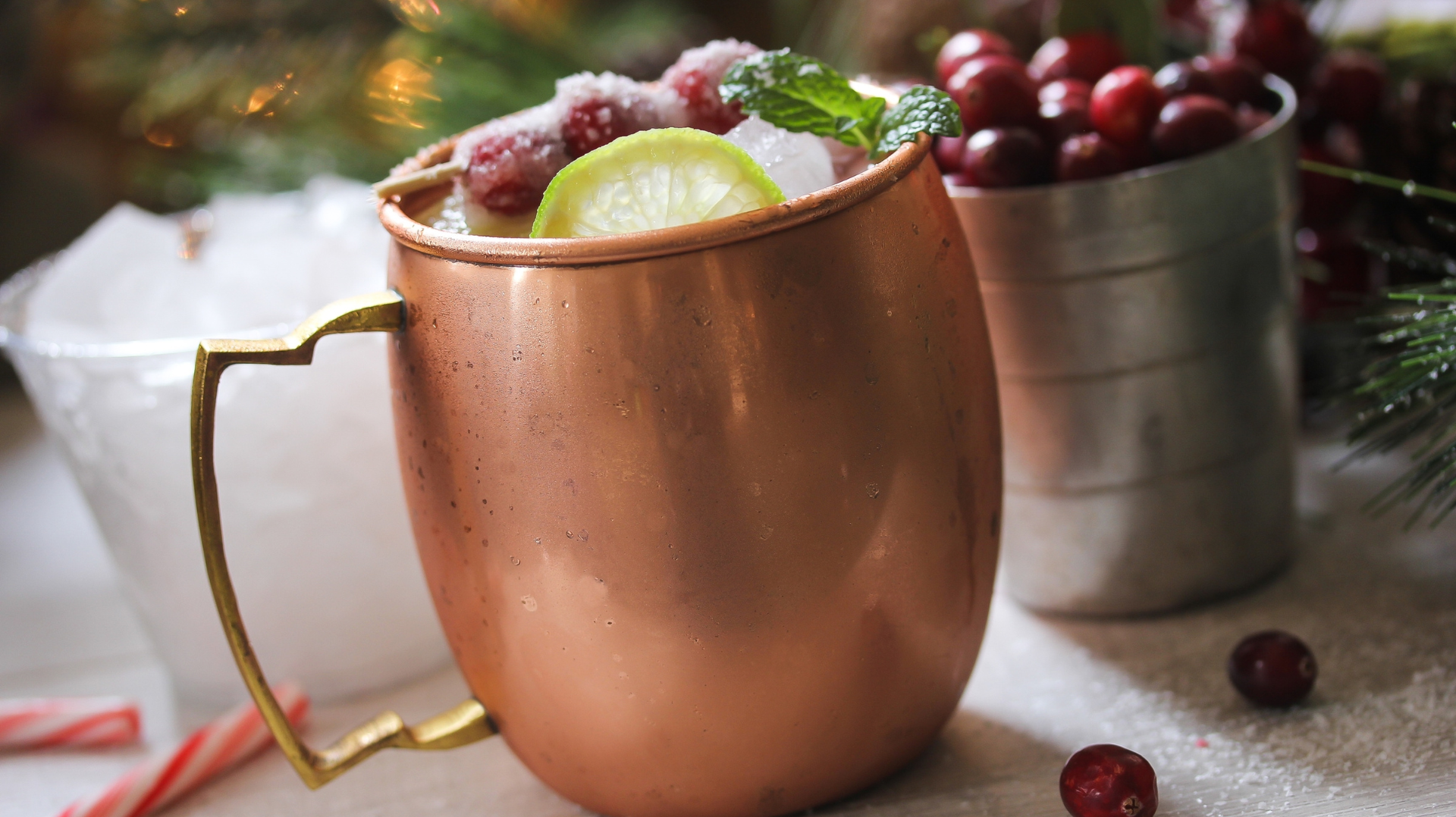 Cranberry Moscow mule