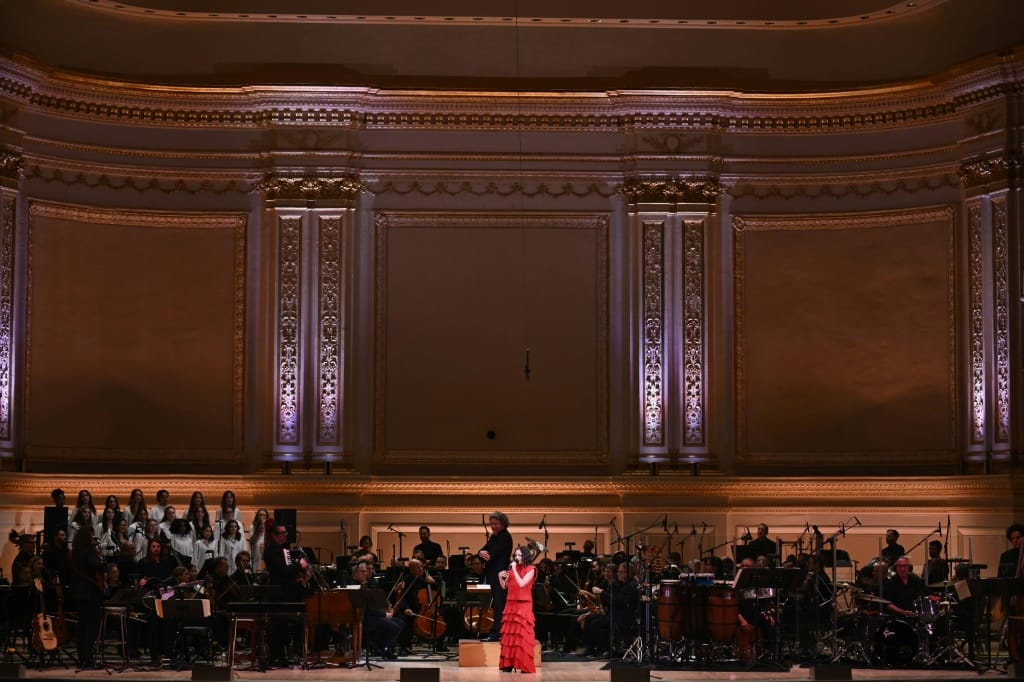 In recent years Lafourcade has joined forces with the Los Angeles Philharmonic and famed Venezuelan conductor Gustavo Dudamel, playing shows at the Hollywood Bowl as well as, of course, Carnegie Hall