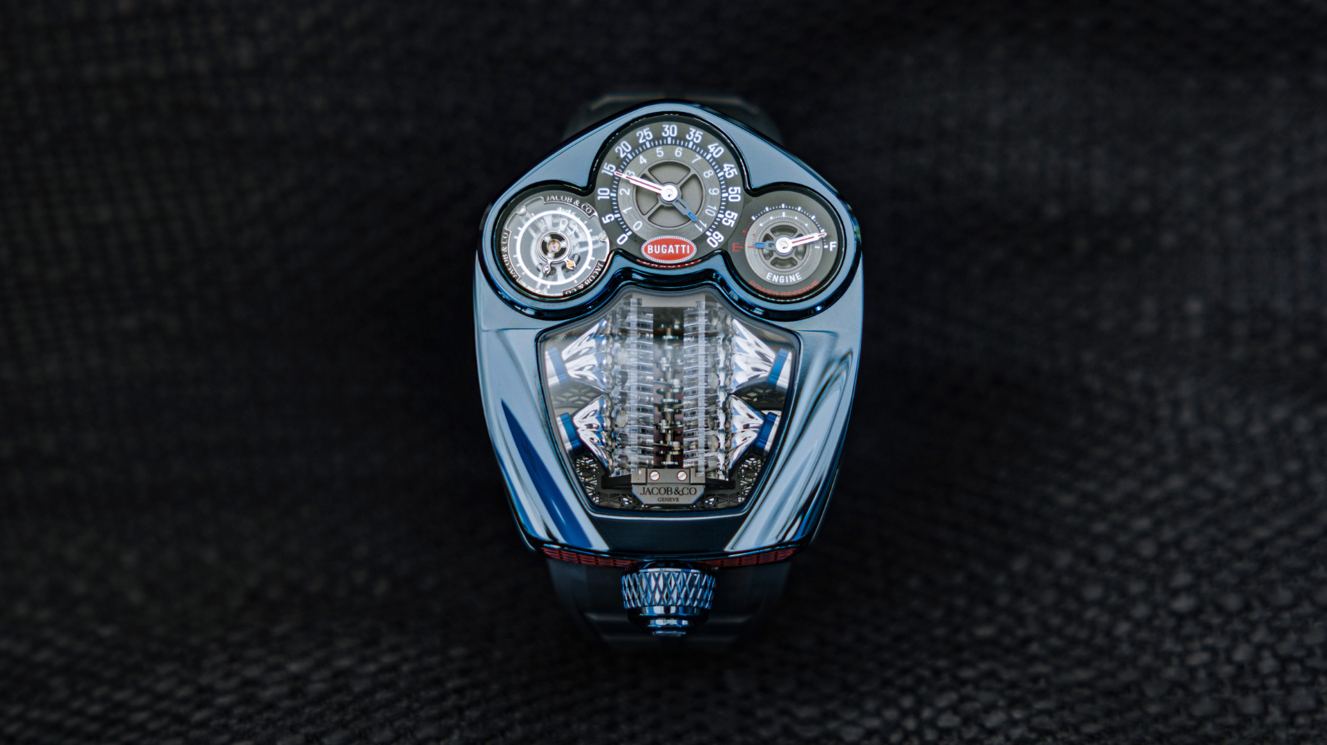 The Jacob & Co. Bugatti Tourbillon watch: an incomparable model that reinterprets the exceptional aesthetics of the new Molsheim hyper sports car.