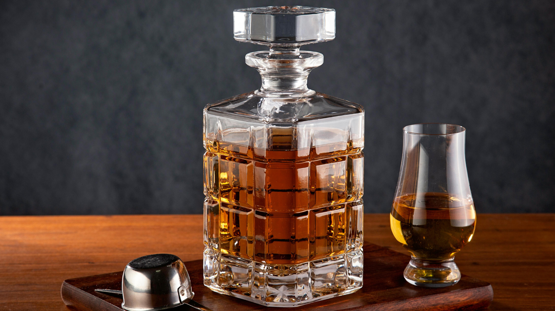 Best Whiskey Glasses for Enjoying Your Dram