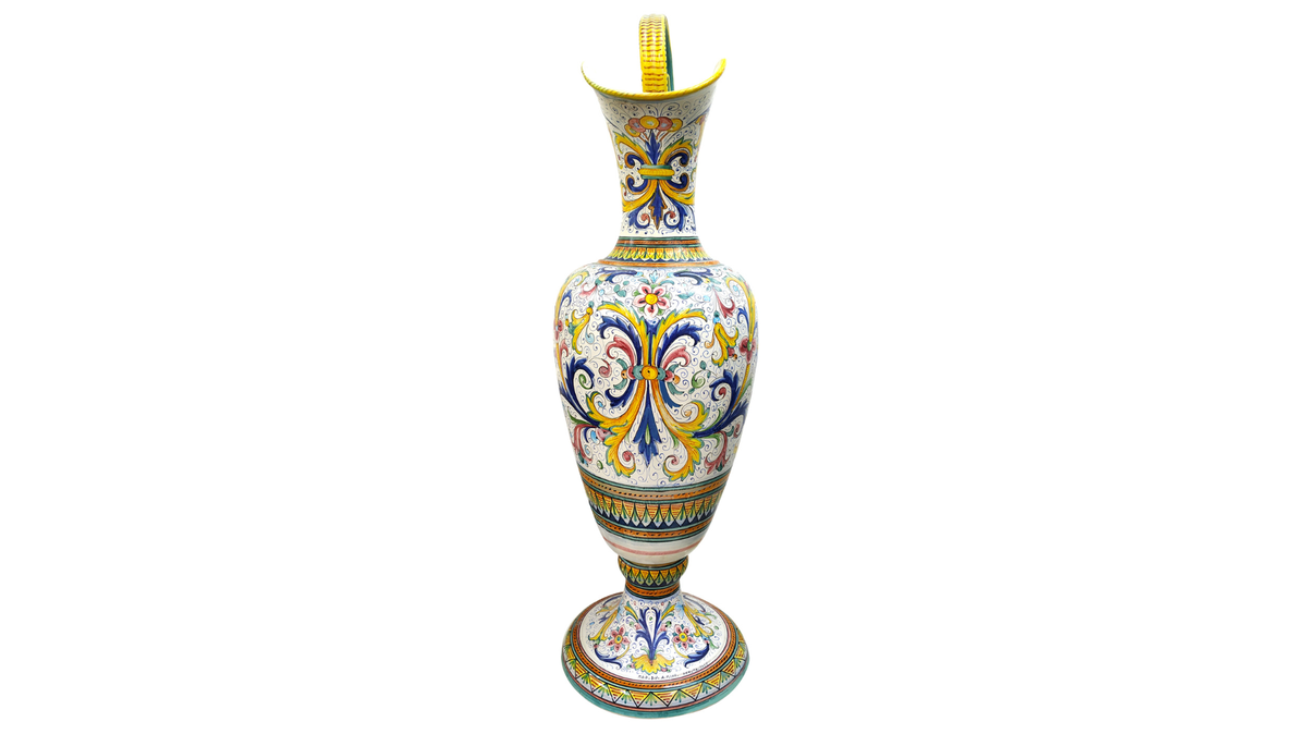 Deruta, a renowned name in Italian ceramics