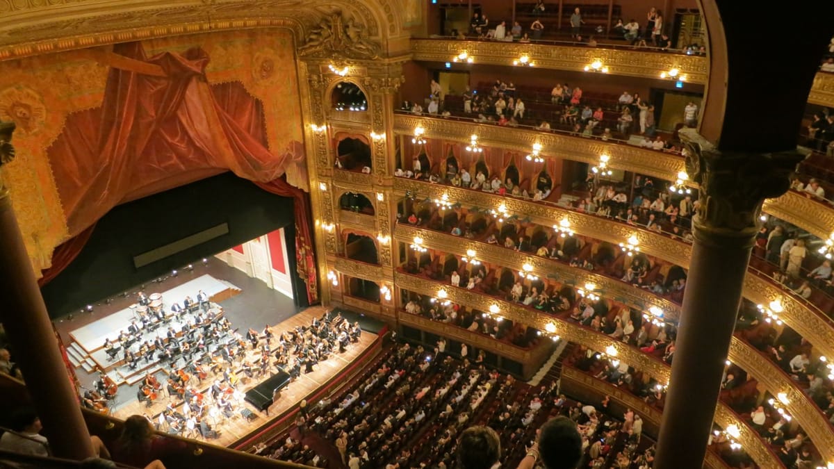 How to Cultivate an Appreciation for Opera