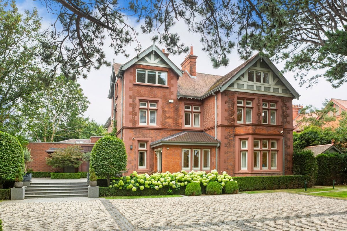 Inside a €12.5 Million Dublin Stunning Residence