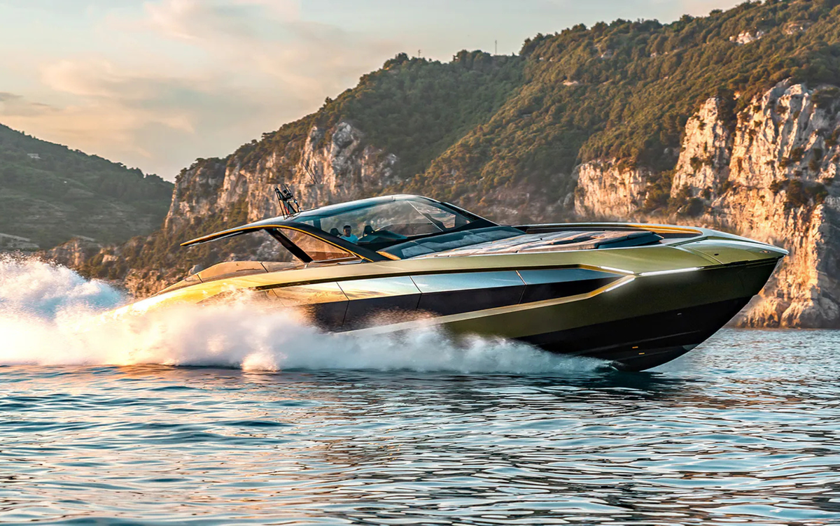 The Tecnomar for Lamborghini 63: A Luxury Boat Like No Other