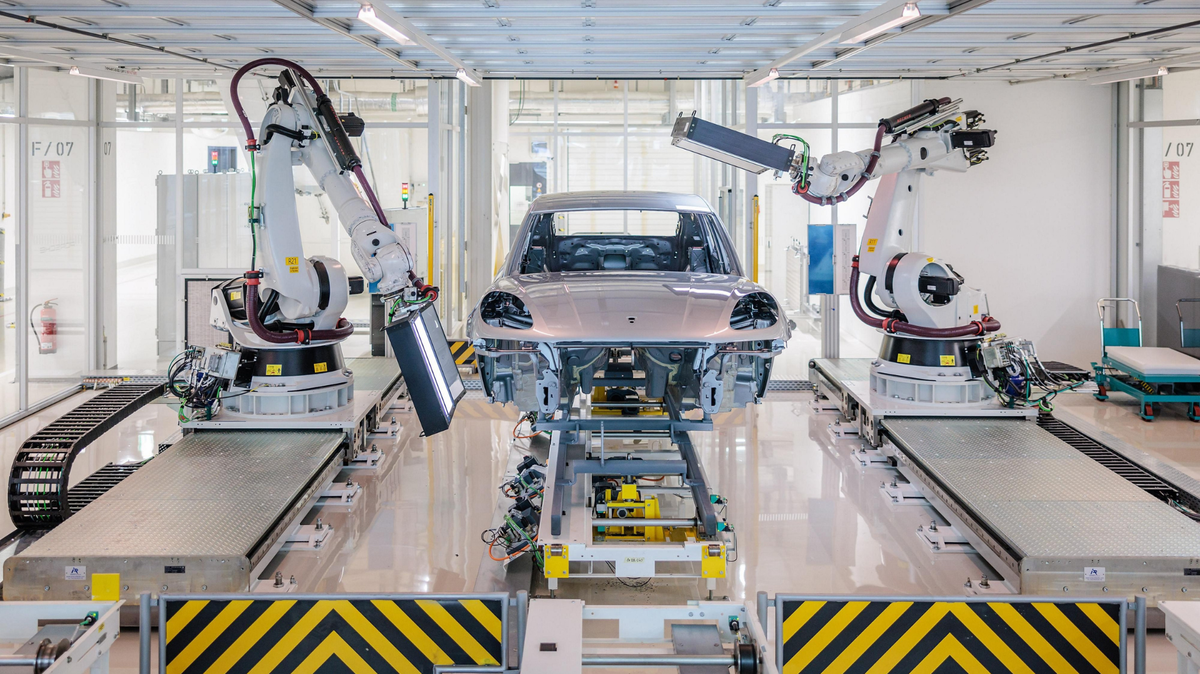 A Glimpse Inside the Porsche Paint Shop