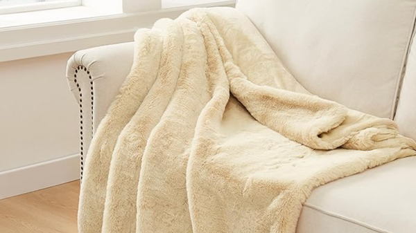 UGG Euphoria Reversible Throw Blanket